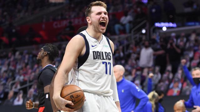 世界杯手机高清观看入口-迈入超一流攻击手行列！无死角东契奇令快艇绝望